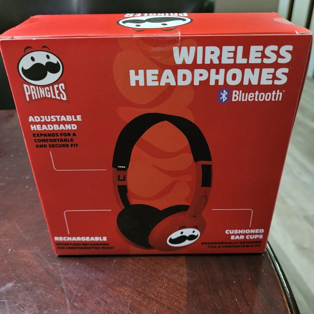 Pringles Bluetooth Headphones Red And Black